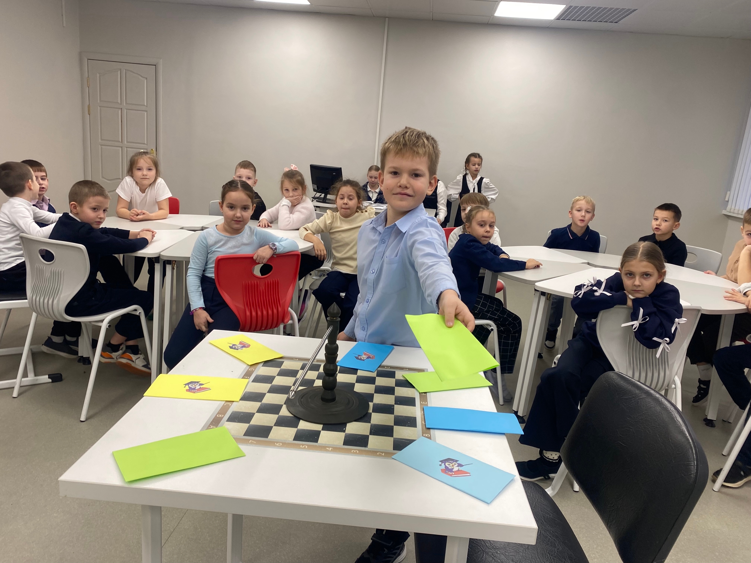 Интеллектуальная игра для первоклассников Интеллектуальная игра для первоклассников.